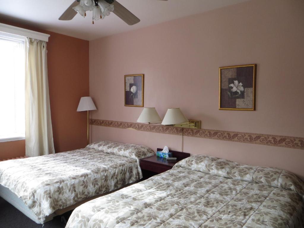 Hotel Manoir Charest Québec Zimmer foto